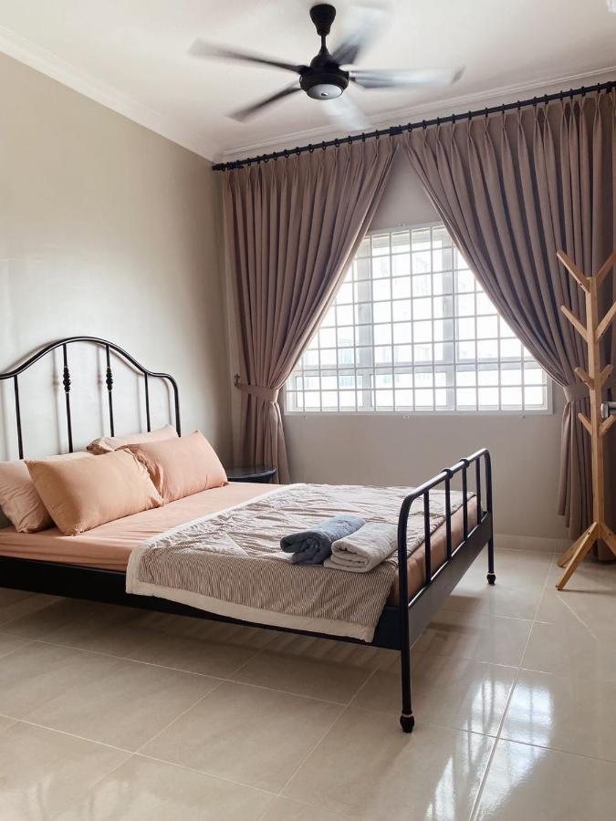 Seaview Apartment Kuala Terengganu Exterior photo